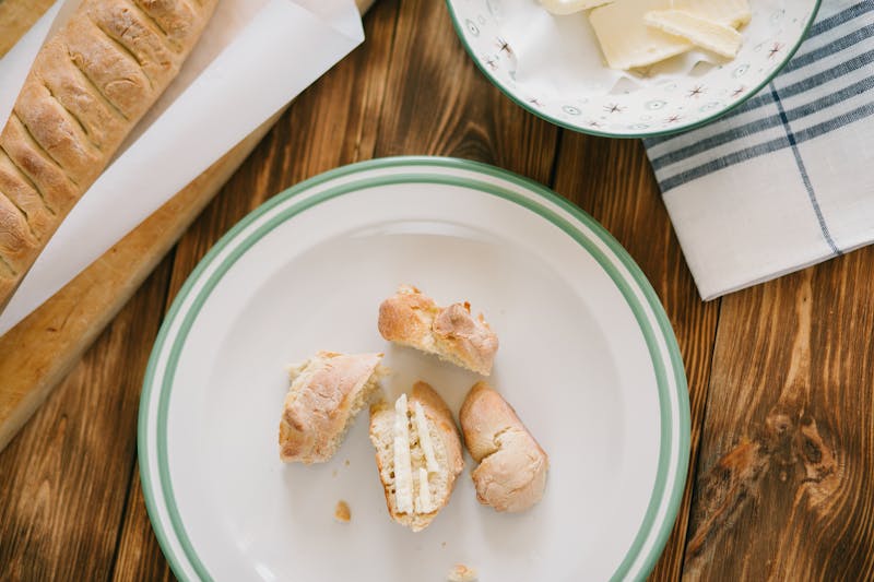 Garlic bread with herbs